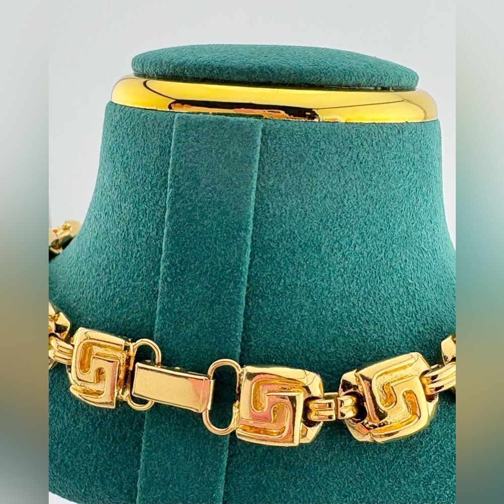 Rare & Vintage Versace Gold Finished Chain Necklace w/COA, Pristine - Picture 9 of 12